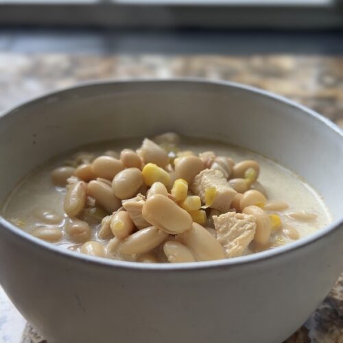 Easy Crockpot White Chicken Chili